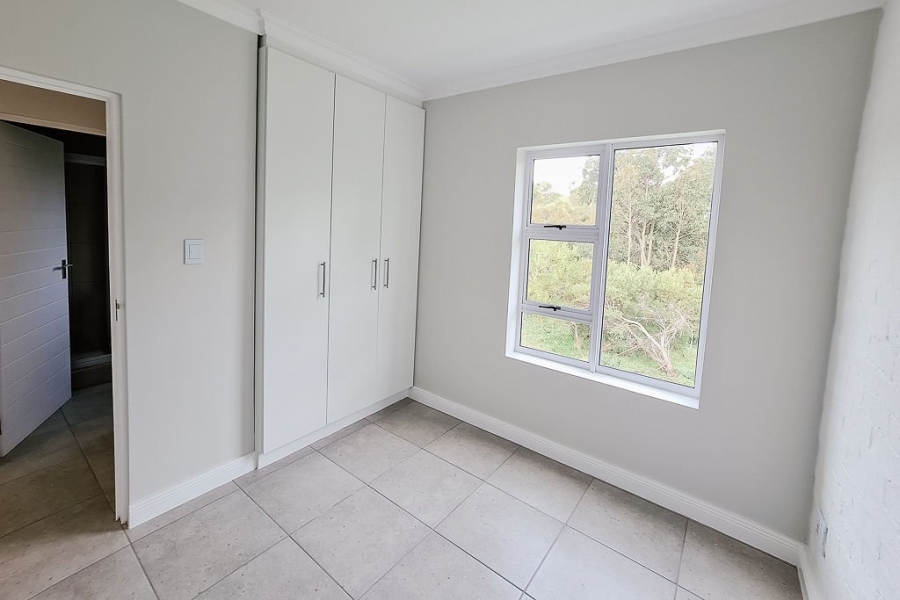 To Let 2 Bedroom Property for Rent in Parsonsvlei Eastern Cape